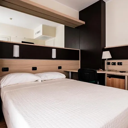 Augustus リッチョーネ