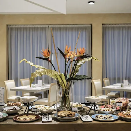 Augustus 4* Riccione